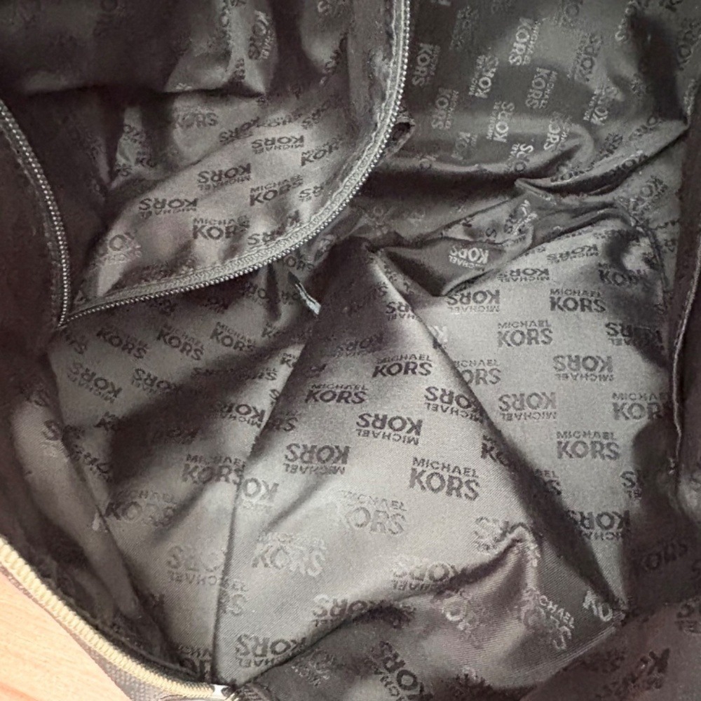 Michael‎ Kors Duffle Bag Monogram Logo Travel, Womens Large Black - Picture 7 of 10